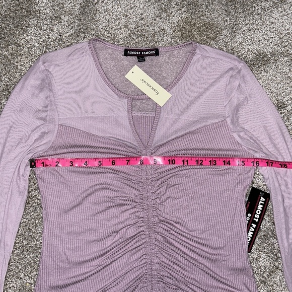 Mesh Knit Ruched Top - Picture 6 of 8